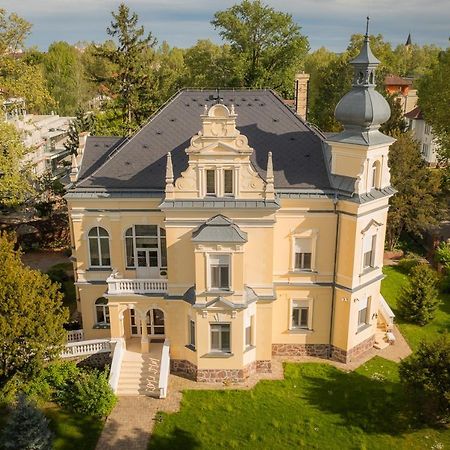 Avilla Thanhoffer Siofok Bagian luar foto
